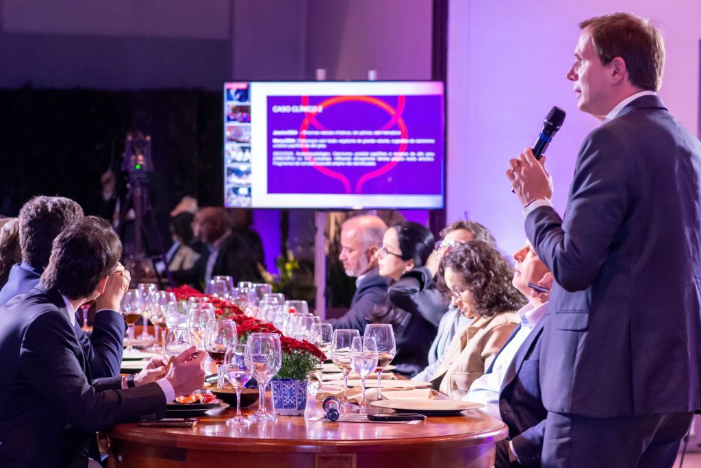 Tumores Uroteliais – 15 de maio de 2025
